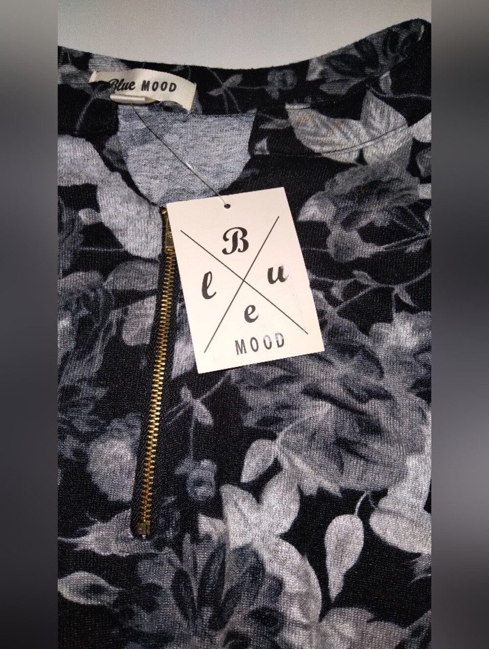 Blue Mood Women's Black Floral Long Sleeve Blouse With Quarter Zip New 2X - Picture 2 of 5